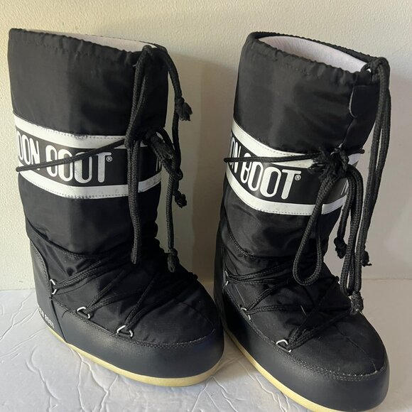 MOON BOOT NYLON ICON SHELL AND FAUX LEATHER SNOW BOOTS SIZE 35/38 EU 5.5/6 US - Picture 1 of 9